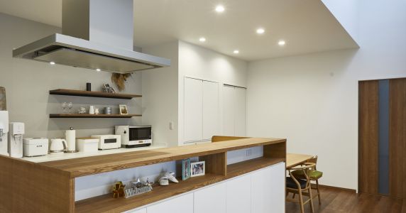 勾配天井のある平屋のお家 写真